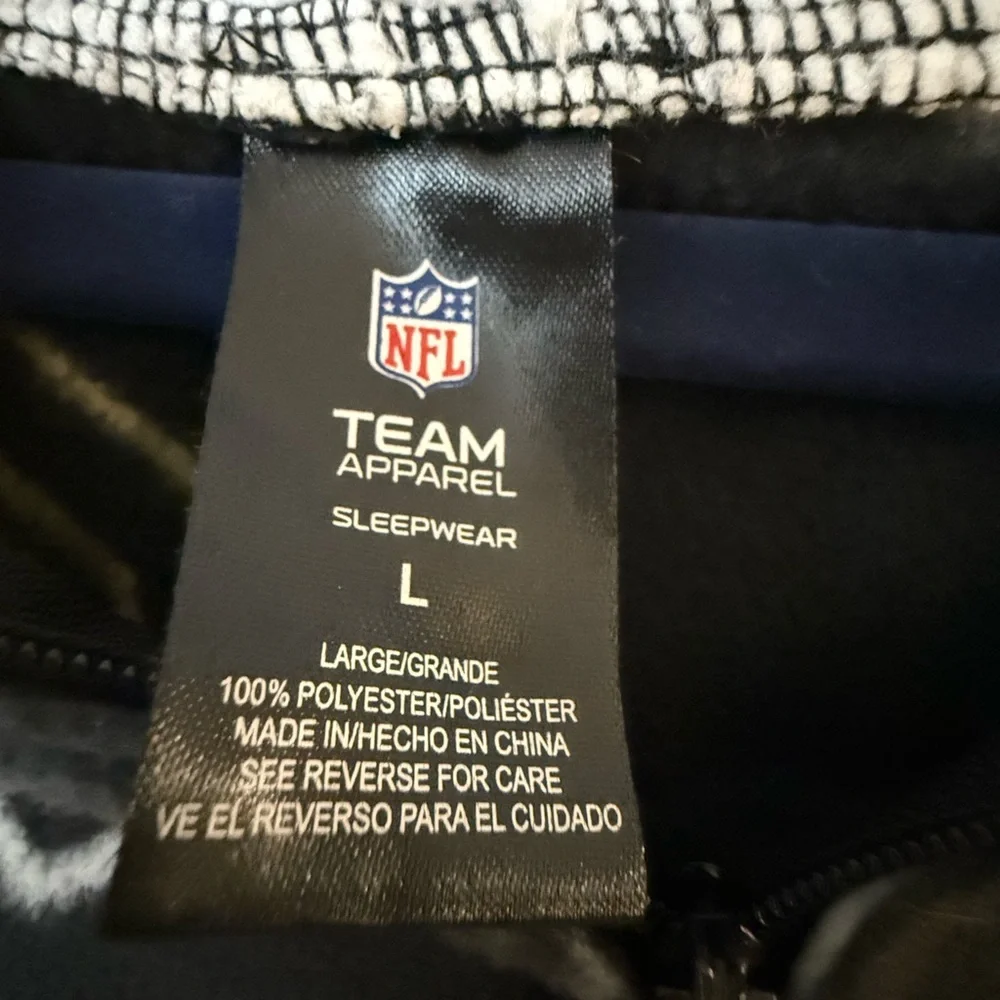 New Orleans Saints NFL Sherpa Lined Hooded Onesie Sleepwear Size L